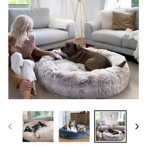 NWT MrFluffyFriend Anxiety Relieving Dog Bed